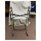 LIGHT WEIGHT ALUMINUM WALKER