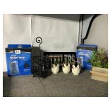 STEELERS LICENSE PLATE, 3 BUNNY MINI BASKETS, 2