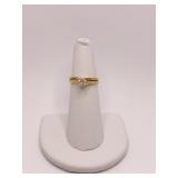 18K RING W/ DIAMOND W/ .30 DIAMOND AND BAND SZ.