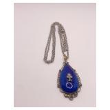 COSTUME NECKLACE PEAR SHAPE CENTER