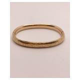 CHILDS BRACELET ENGRAVED EDGE 7.1 GRAMS