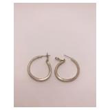 SILVER TONE HOOP EARRINGS