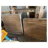 2 FOLDING TABLES