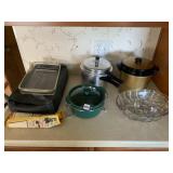 PRESSURE COOKER, PYREX TRAVE CASSEROLE
