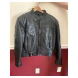 LEATHER JACKET SIZE LARGE