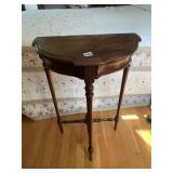 FLAT WALL WALNUT TABLE