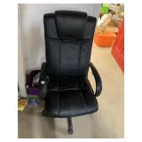 ROLLING OFFICE CHAIR
