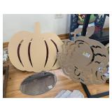 PUMPKIN CUT OUT AND SLATE OVAL TOP PAINT