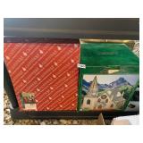 LIGHT UP BUILDING, POSSIBLE DREAM SANTA