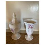 WESTMORELAND RIBBON GRANNY VASE AND COVERED CANDY
