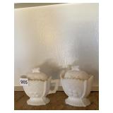 WESTMORELAND CHERRY PATTERN CR/ SUGAR