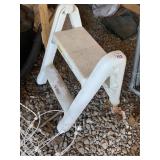 STEP STOOL
