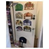 CAST ALUMINUM YARD SIGN W/ CHANGEABLE SIGNS