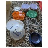 STORAGE CONTAINERS, PLATE HOLDER