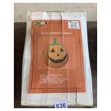 47" INFLATABLE PUMPKIN IN BOX