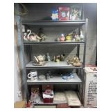 METAL SHELVING UNIT NO CONTENTS NO STEPS