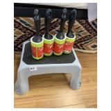 4 SCOTCH BRITE LINT ROLLERS AND STEP STOOL