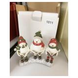 LENOX CAROLING FEATHERS