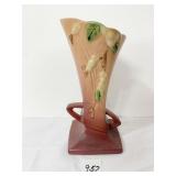 ROSEVILLE POTTERY VASE
