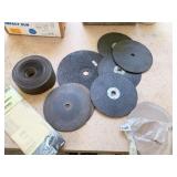 GRINDING DISKS, SANDPAPER