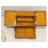 MIRRORED JEWELRY BOX