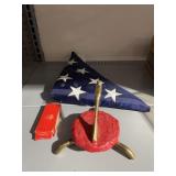AMERICAN FLAG, CASHï¿½S WOVEN NAMED, BRASS STAND