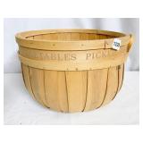 VEGETABLES PICKED TODAY BASKET MISSING 1 HANDLE