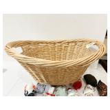 WICKER BASKET AND SOCKS