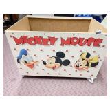 MICKEY MOUSE AMERICAN TOY CHEST NO LID