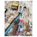 STAPLE GUN, STAPLES, CARBON STEEL BLADES, ETC.