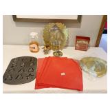 CHRISTMAS BAKING PAN, WOOD CLEANER, PLACEMATS,