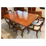 MAHOGANY DINING TABLE W/ 2 EXTRA LEAVES & 6 CHAIRS