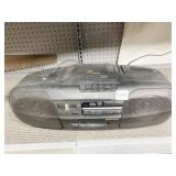 SONY CD, RADIO CASSETTE PLAYER CFD-19