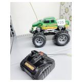 SNAKE BITE FIRESTONE VI-COR REMOTE CONTROL TRUCK