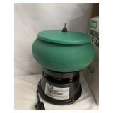 RCBS VIBRATORY CASE CLEANER W/ WALNUT SHELL MEDIA