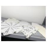 DOILYï¿½S, TABLE RUNNER