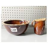 OVEN PROOF 7" U.S.A. BOWL AND HULL PITCHER