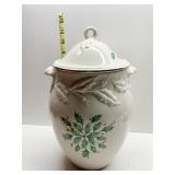 LENOX HOLIDAY COOKIE JAR 11" H NIB $86.00