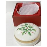 LENOX HOLIDAY COVERED ROUND BOX