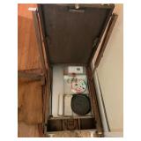 FRENCH HEAVY DUTY EASEL W/ INSTRUCTION BOOK AND