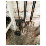 SHOVELS, PITCHFORK, SHOVELS, LOPPERS, POST HOLE