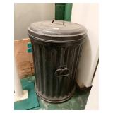WITT CORNICE CO GALVANIZE GARBAGE CAN WITH LID