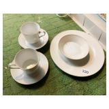 ONE PLACE SETTING ONLY OF SALEM FINE CHINA