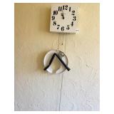 UNUSUAL WALL CLOCK