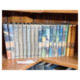 19 VOLUMES OF THE TOM SWIFT COLLECTION BY VICTOR