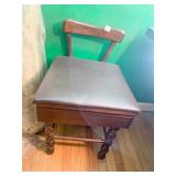 SEWING LIFT TOP CHAIR
