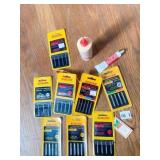 SINGER SEWING MACHINE NEEDLES IN PACKAGES, ETC.