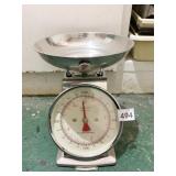 4LB VINTAGE SCALE WITH STAINLESS STEEL BOWL
