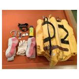 MAGLINE OF CANADA 1982 SNOWSHOES