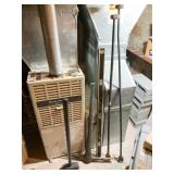 WRECKING BARS, SLEDGEHAMMER, PICKAXE, WOOD LEVEL